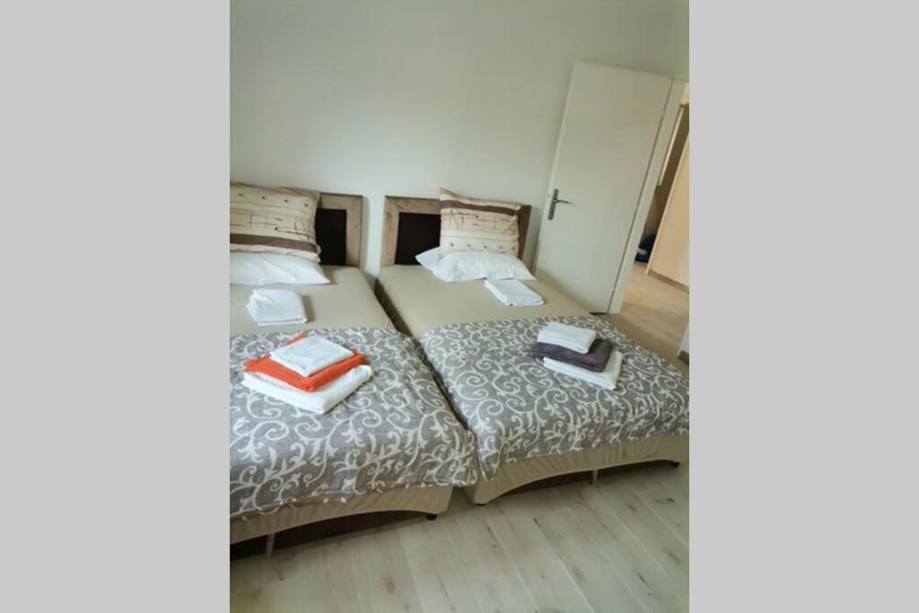 Apartman Danica Herceg Novi Kültér fotó