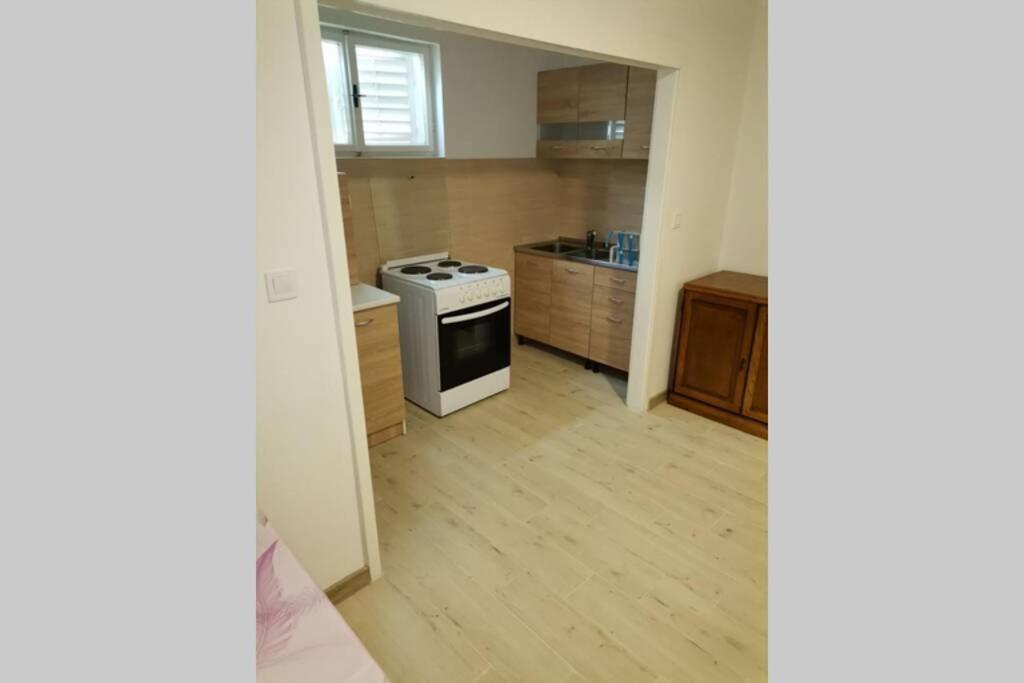 Apartman Danica Herceg Novi Kültér fotó